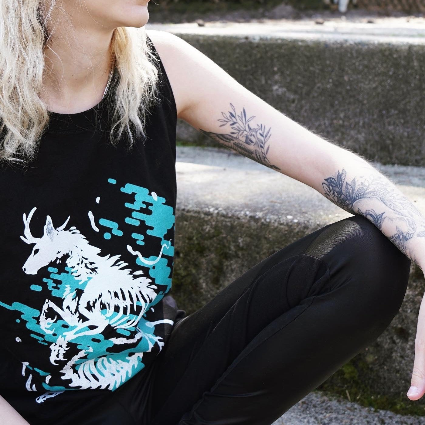 Withered - Black Muscle Tank