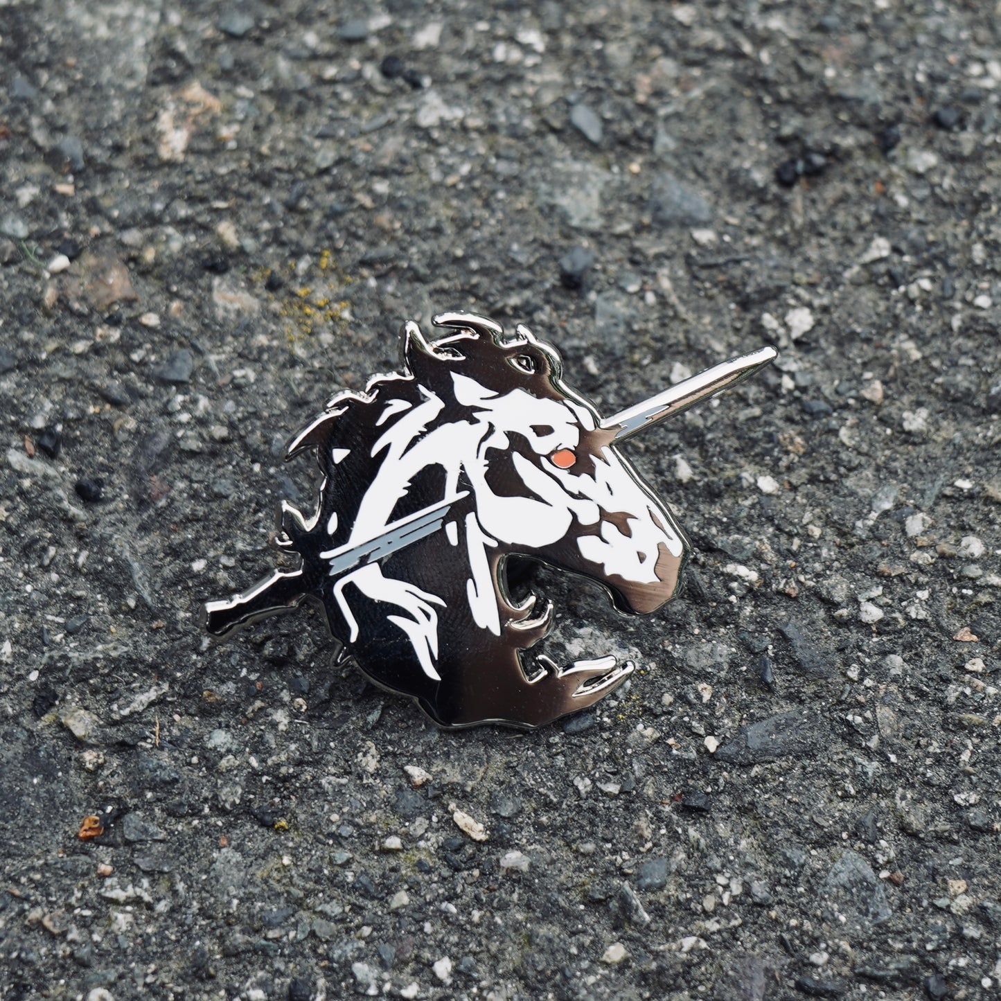 Unicorn's Blood 'White' - Hard Enamel pin