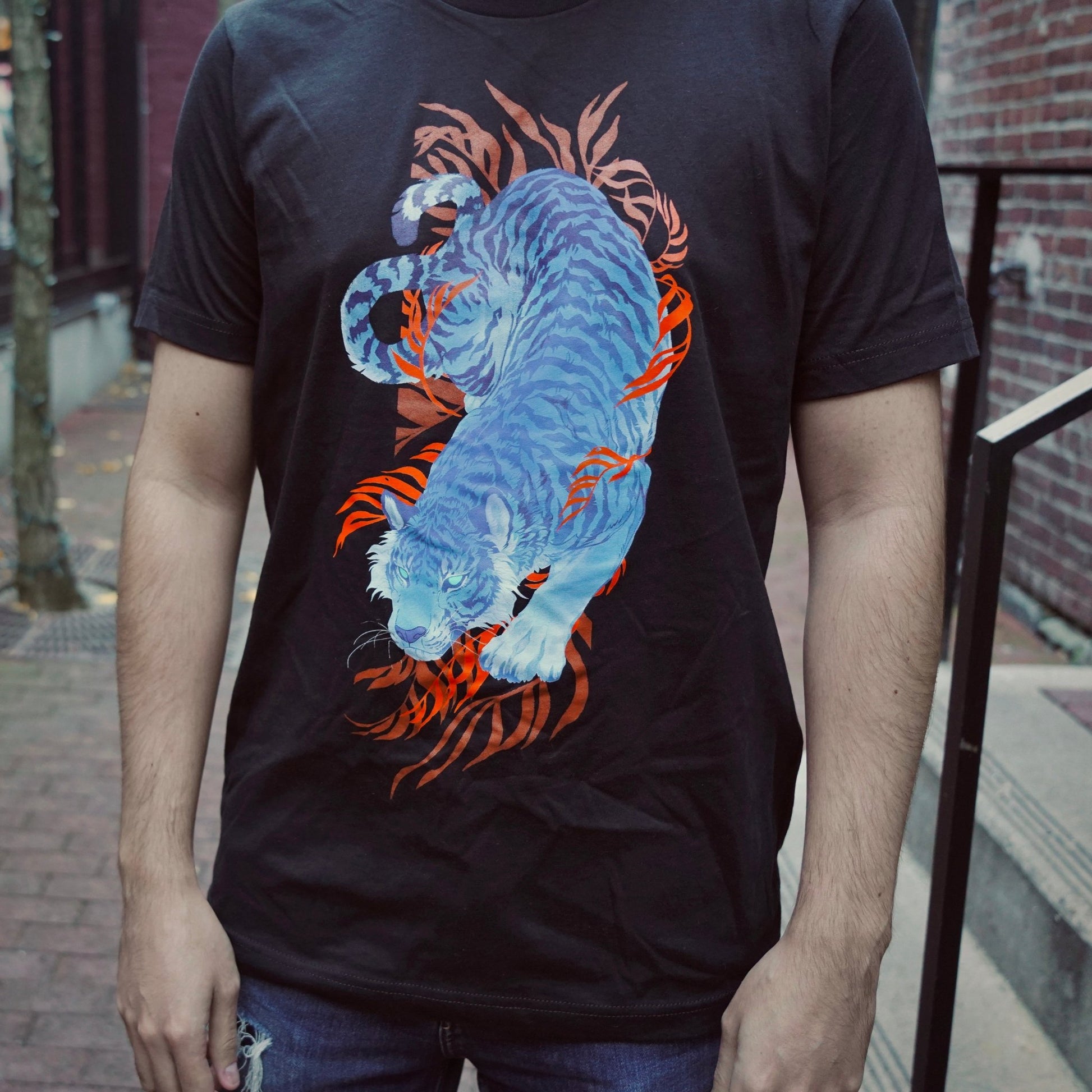 Azure Tiger - Black Shirt - KIRIN KONCEPT - tshirt